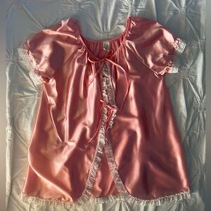Vintage 1970s Liquid
Satin Lace Bed Jacket🎀